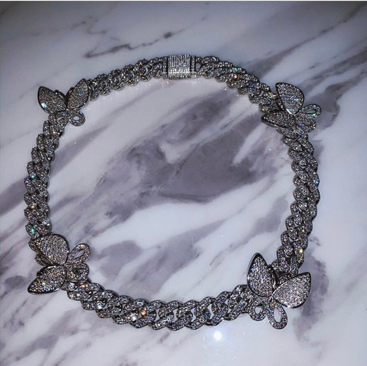 12mm-vvs-iced-out-cuban-butterfly-choker-dripwatch.store