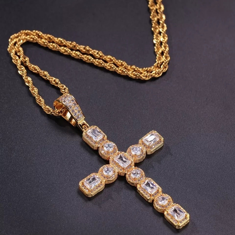 CROSS PENDANT