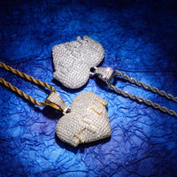 Iced Out Dripheart Pendant ♥️💧