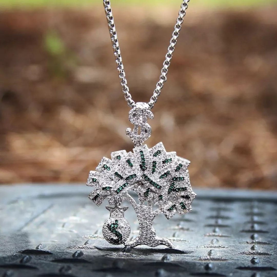 Money Grows On Trees Pendant🌳💰