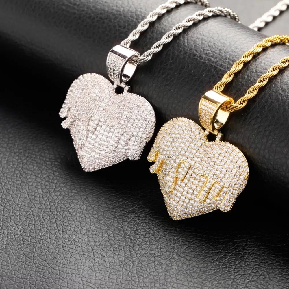 Iced Out Dripheart Pendant ♥️💧