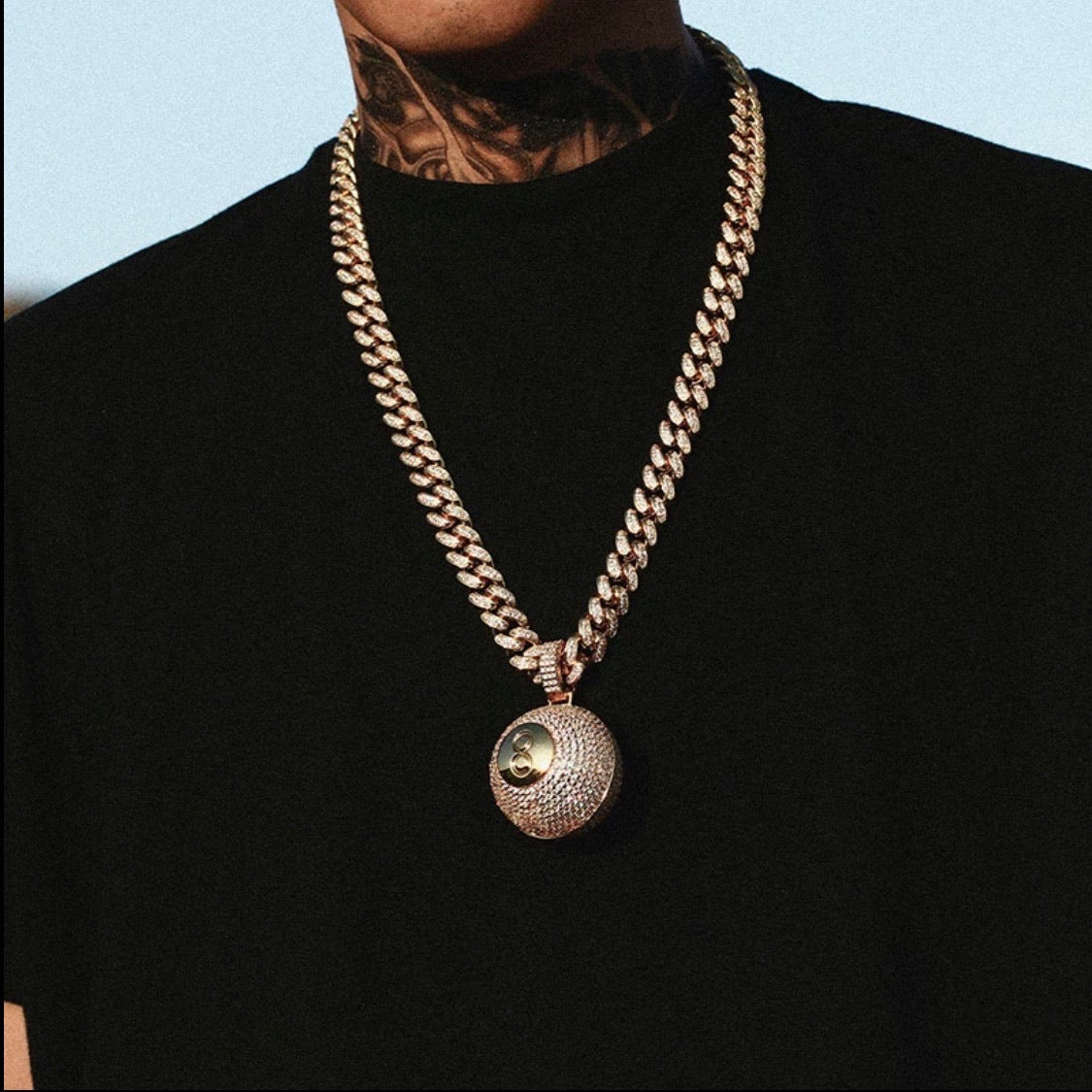 8 Ball Pendant 🎱